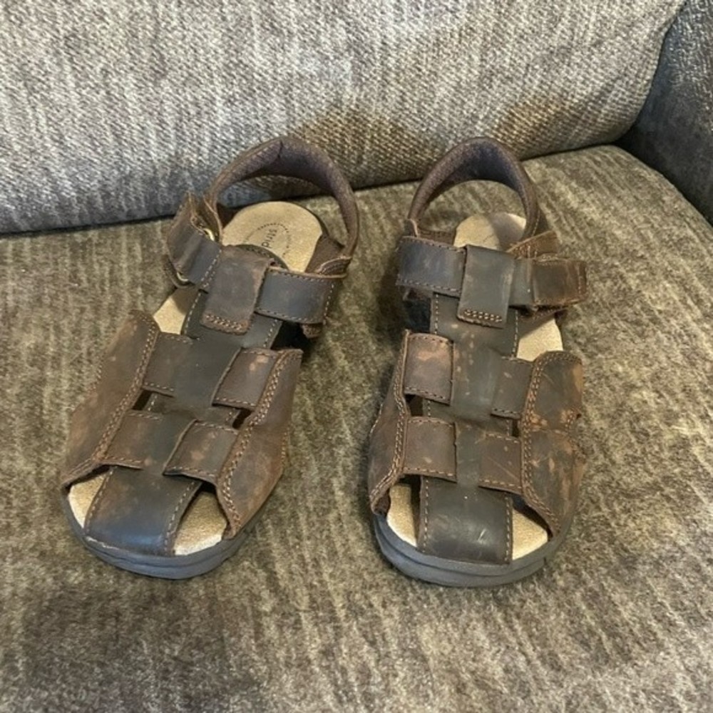 Stride Rite Angler Brown Leather Fisherman’s Sandals - Kids size 13.5